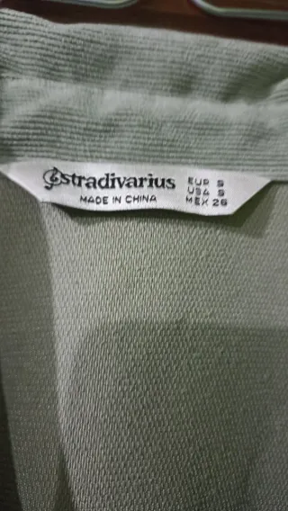 Camisa pana Stradivarius verde talla S ..