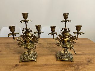 Pareja Candelabros Bronce Figuras