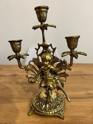 Pareja Candelabros Bronce Figuras