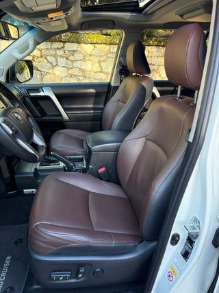 Toyota Land Cruiser Limited 2017