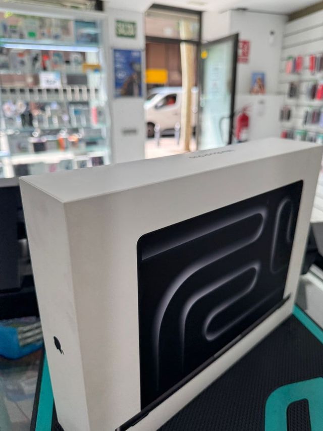 MACBOOK PRO M4 PRO 24GB 512GB NUEVO SIN ABRIR