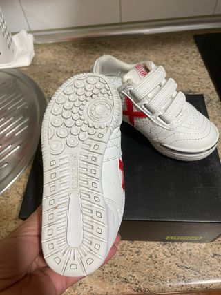 Zapatillas Munich Talla 27 Usadas 1 Vez