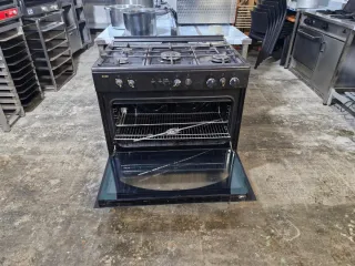 Cocina de gas 5 fuegos con horno