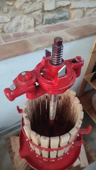 Prensa manual 30kg nueva