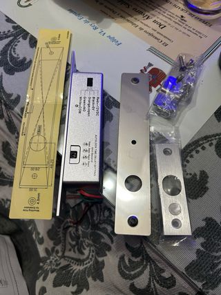 Cerradura inteligente nueva sin usar