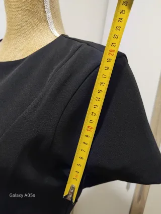 Vestido negro mujer con cinturón