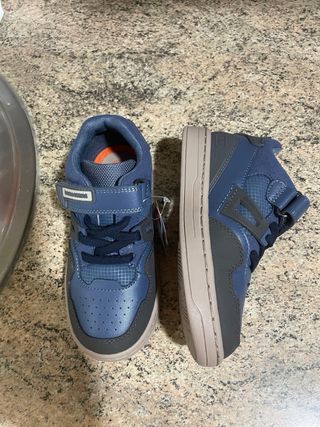 Zapatillas Biomecanics Talla 27