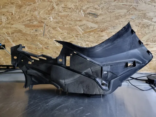 Tapa Reposapiés TMAX