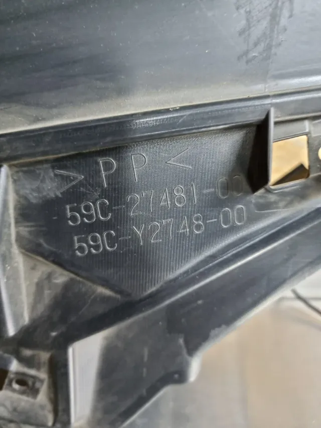 Tapa Reposapiés TMAX