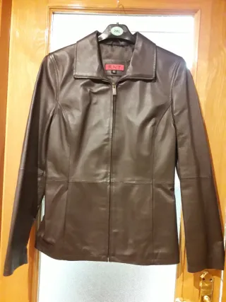 Chaqueta de piel RNT marrón talla 40
