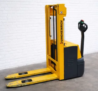 Apilador Eléctrico OFERTA