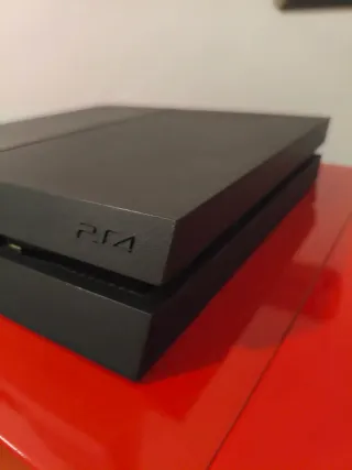 Consola Sony PS4 Negra