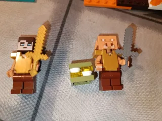 LEGO Minecraft Set 21168