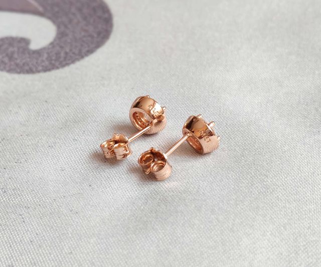 Conjunto brillante rosado