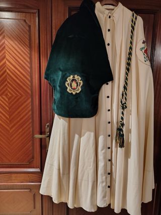 Túnica Hermandad Macarena Virgen edad 10-12 años