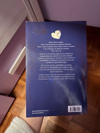 El color de las cosas invisibles