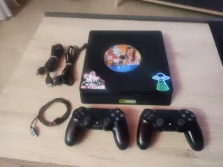 PS4 500GB Negra + 2 Mandos