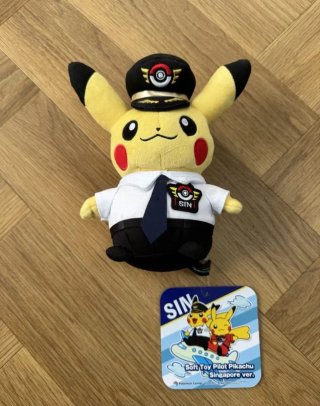 PELUCHES PIKACHU AEROPUERTO SINGAPUR POKEMON JP