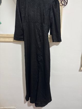 Vestido negro manga larga