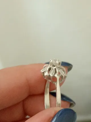Anillo antiguo flor plata