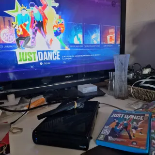 Nintendo Wii U + 7 Juegos