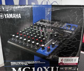 Mesa de Mezclas Yamaha MG10XU