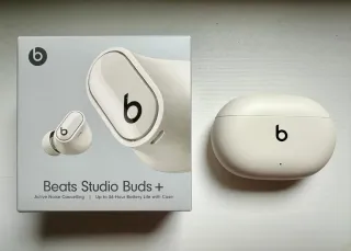 Beats Studio Buds + Marfil