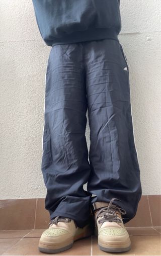 Pantalones Adidas Triple Black 2000s