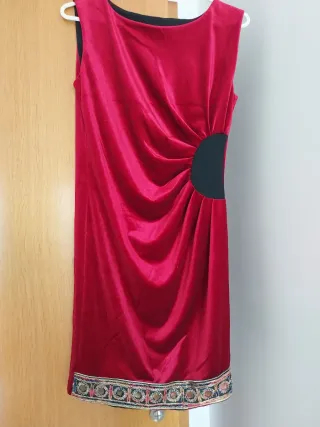 Lote vestidos terciopelo bordados.Talla M