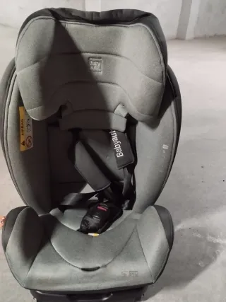 Silla coche Grupo 0/3 hasta 36kg. Con Isofix