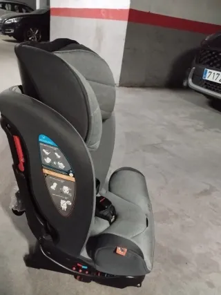 Silla coche Grupo 0/3 hasta 36kg. Con Isofix