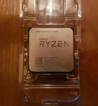 MSI Tomahawk B450 + Ryzen 5 2600 + Disipador