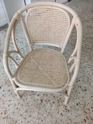Sillón de mimbre estilo ratán