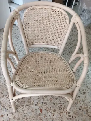 Sillón de mimbre estilo ratán