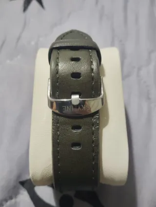 Reloj SKYLINE Negro y Verde