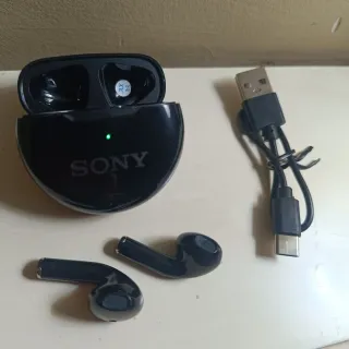 AURICULARES BLUETOOTH SONY....5 EUROS