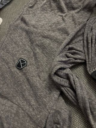 Portabebés Koala Cuddle Band gris