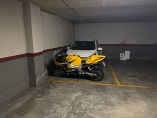 Suzuki GSXR 600 K2 Amarilla