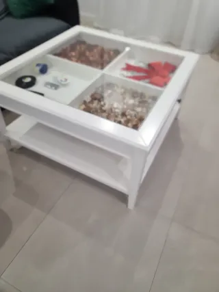 Mesa de centro Ikea blanca y cristal