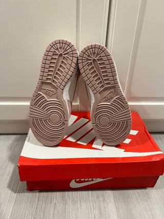 Nike Dunk High Pink Oxford