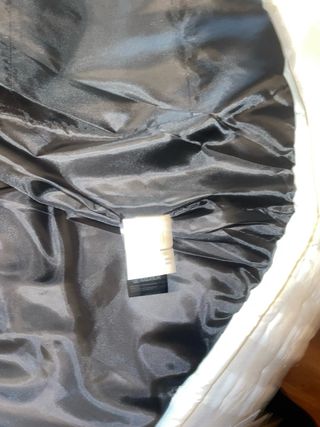 Chaqueta The North Face Blanca y Negra