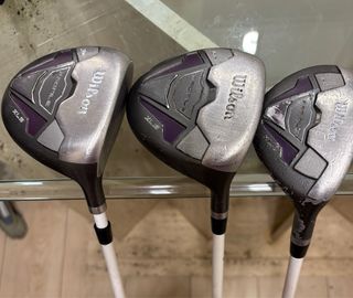 Set de palos de golf Wilson. Iniciación. Lady.
