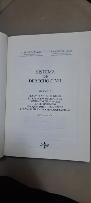 Sistema de Derecho Civil: Vol. II: El contrato ...