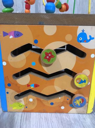 Cubo de actividades madera