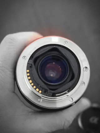 Obiettivo Sony 4.5-5.6/75-300 Attacco sony a