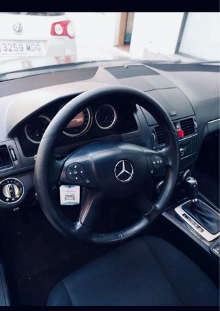 Mercedes-Benz C220 2009