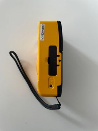 Cámara Kodak m35 Amarilla