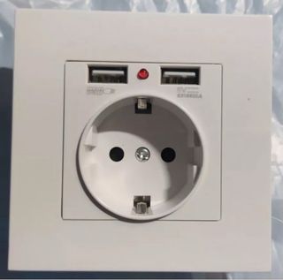 ENCHUFE PARED CON DOBLE USB Y LED INTELIGENTE