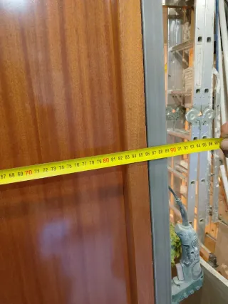 Puerta blindada madera