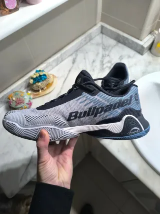 Zapatillas Bullpadel Hack Vibram Talla 42